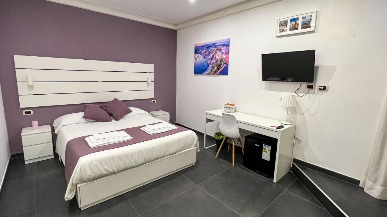 Soave Rooms Неаполь Экстерьер фото