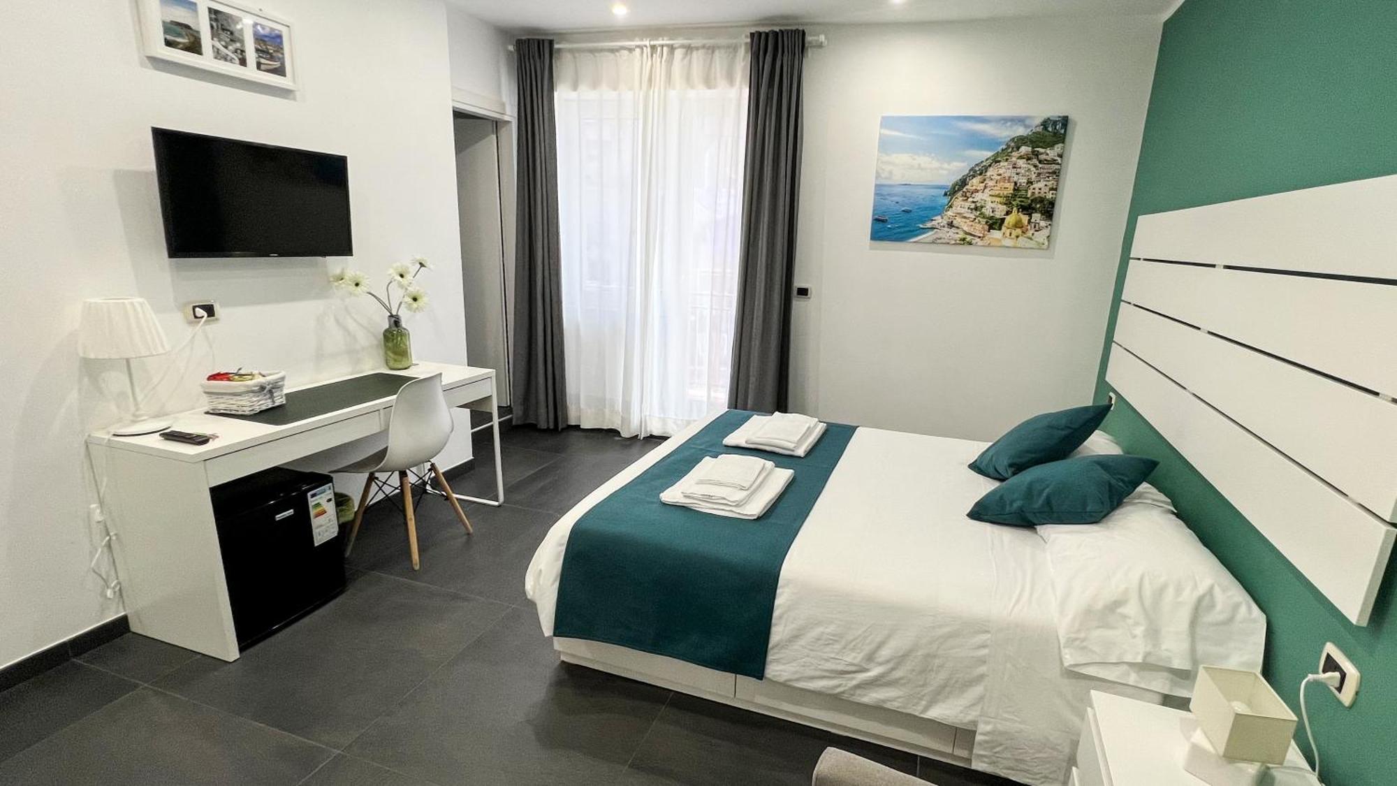 Soave Rooms Неаполь Экстерьер фото